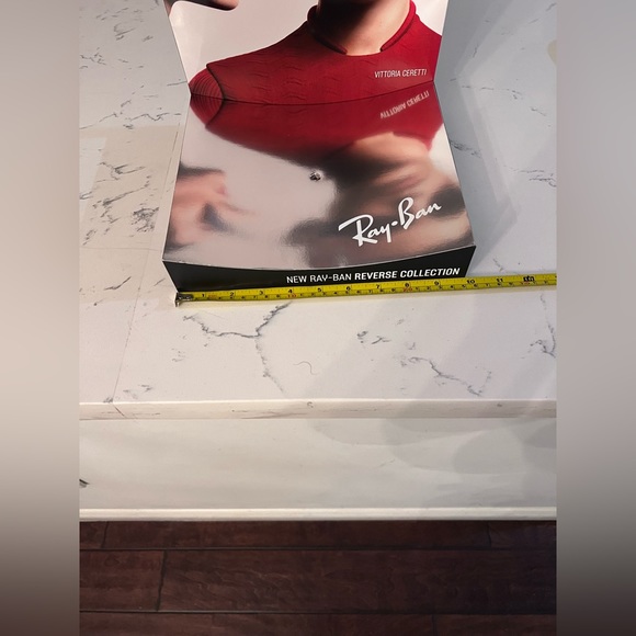 Ray-Ban “REVERSE COLLECTION” L-Shape Retail Counter Display Stand-Mint Condition - Picture 14 of 16